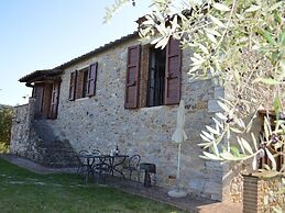 Apartment With Shared Rooftop Pool
