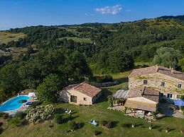Belvilla by OYO Holiday Home With a Swimming Pool