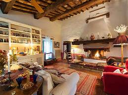 Belvilla by OYO Holiday Home With a Swimming Pool