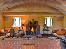 Belvilla by OYO Holiday Home With a Swimming Pool