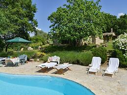 Belvilla by OYO Holiday Home With a Swimming Pool