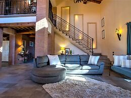 Villa in Peccioli With Private Pool