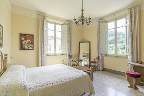 Holiday Home Tuscany With Pool Access