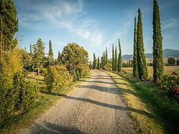 Belvilla by OYO Villa Dezi