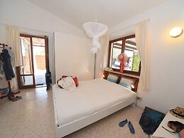 Belvilla by OYO Villa Alexa