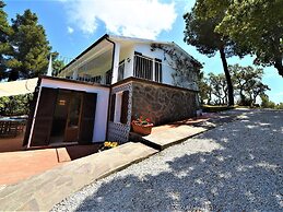 Belvilla by OYO Villa Alexa