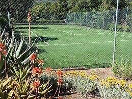 Belvilla by OYO Villa Alexa