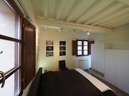 Pretty Apartment Near San Gimignano