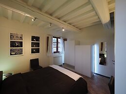 Pretty Apartment Near San Gimignano