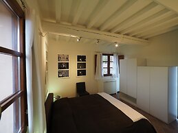 Pretty Apartment Near San Gimignano
