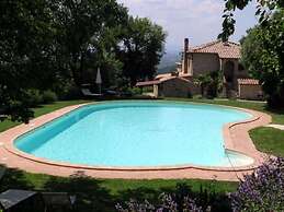 Tuscan Views, Seggiano