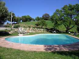 Tuscan Views, Seggiano