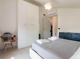 Belvilla by OYO Montenovo Villa