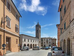 Belvilla by OYO Montenovo Villa