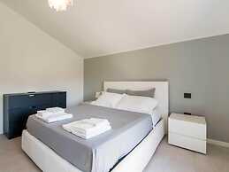 Belvilla by OYO Montenovo Villa