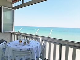 Apartment by the Marotta Beach
