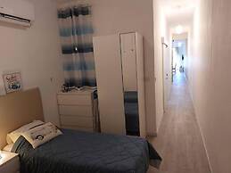 Excellent Views 2-bed Apartment in Marsalforn Gozo