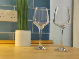 Excellent Views 2-bed Apartment in Marsalforn Gozo