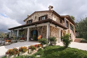 Serene Living in a Stone Villa in Marche