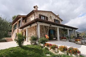 Serene Living in a Stone Villa in Marche