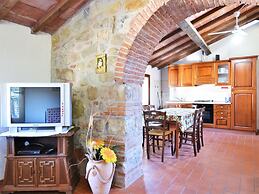 Apartment in Massa Marittima With Swimming Pool