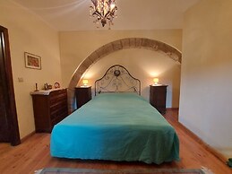 Charming Tuscan Getaway