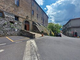 Charming Tuscan Getaway