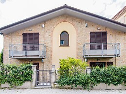 Belvilla by OYO Rose di Fratta 1