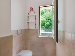 Villa in Borgo Pace With Private Pool