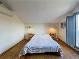 Belvilla by Oyo Amazing Apartment With Garden