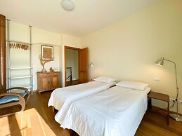 Belvilla by Oyo Amazing Apartment With Garden