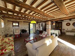 Belvilla by Oyo Villa Faggio 8