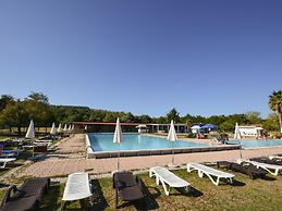 Welcoming Mobile Home in Marina di Altidona With Shared Pool