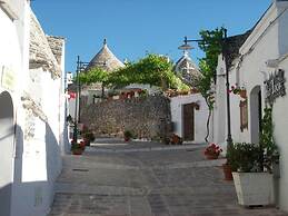 Belvilla by OYO Trullo Dell'ulivo per Due