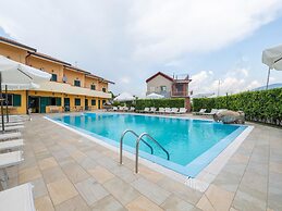 Villa With Pool in Paestum