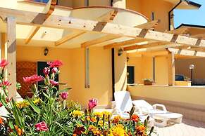 Villa With Pool in Paestum
