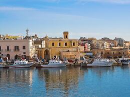 Seaside Comfort for You and Your Pet