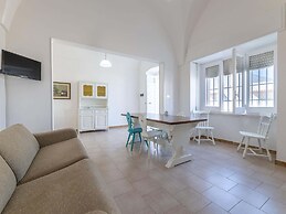 Seaside Comfort for You and Your Pet