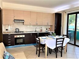 Belvilla by OYO Appartamento Lato Piscina