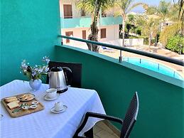 Belvilla by OYO Appartamento Lato Piscina