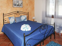 Belvilla by OYO Villa Flora