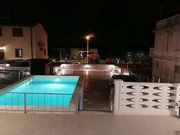 Belvilla by OYO Villa Privata 10 Persone