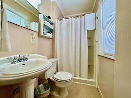 The Historic Requa Inn