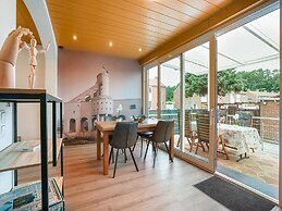 Stay With Garden, Limburg