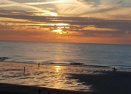 Welcoming Chalet in Oostkapelle With Garden