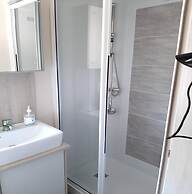 Welcoming Chalet in Oostkapelle With Garden