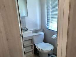 Welcoming Chalet in Oostkapelle With Garden