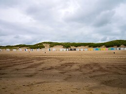 Amazing Chalet in Oostkapelle With Garden