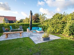 Amazing Chalet in Oostkapelle With Garden