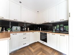 Spacious Chalet in Garderen With Fenced Garden